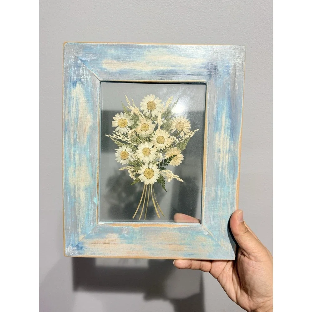 Vintage Pressed Daisy Bouquet Floating Double Glass‎ Blue Wood Frame